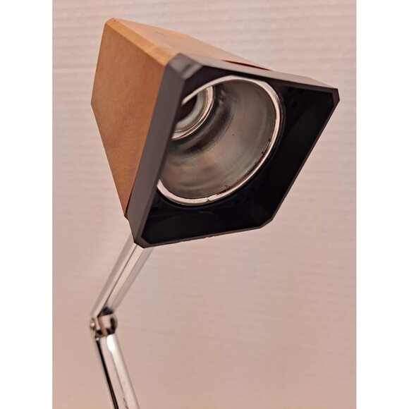 Vintage Underwriter Laboratories Pyramid Crane Neck Lamp | Retro-Futurism - Picture 5 of 16